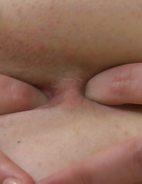 Amateur Teen Shirley Spreads her Pussy and Asshole in CloseUp! Shirley