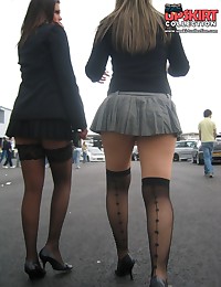 Accidental and voyeur up skirts. Hot upskirt images